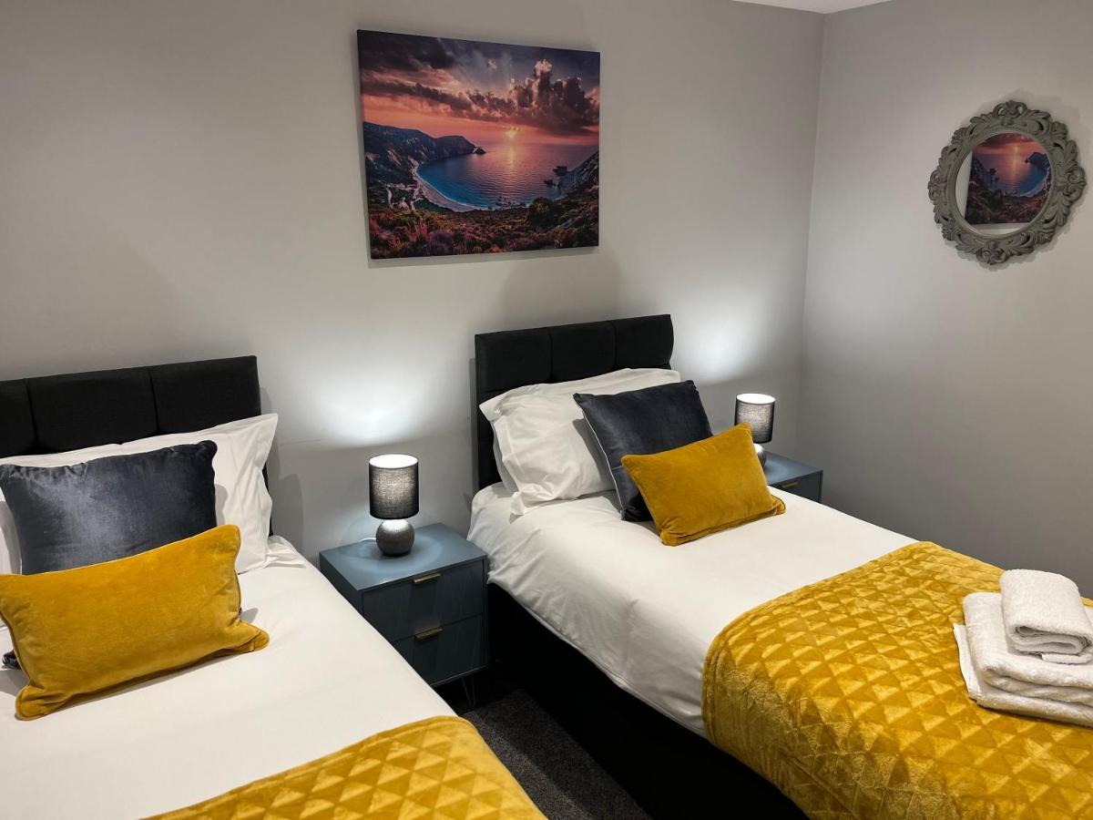 The Penthouse - Luxury 2 Bed In *