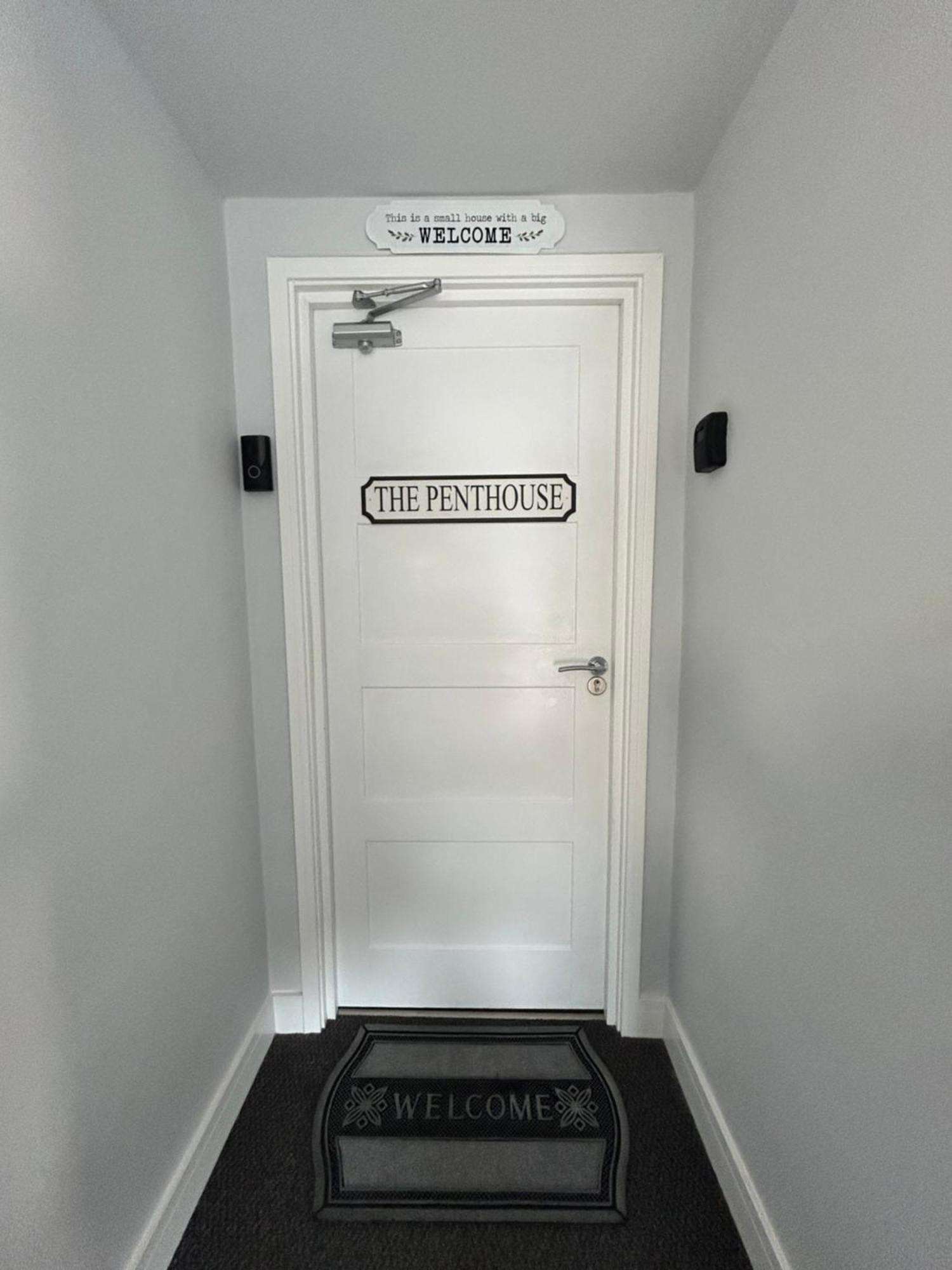 The Penthouse - Luxury 2 Bed In * Skegness